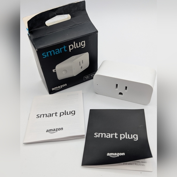 Amazon Smart Plug - Picture 7 of 8